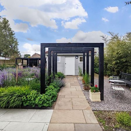 Little Maplewood, Tangmere المظهر الخارجي الصورة